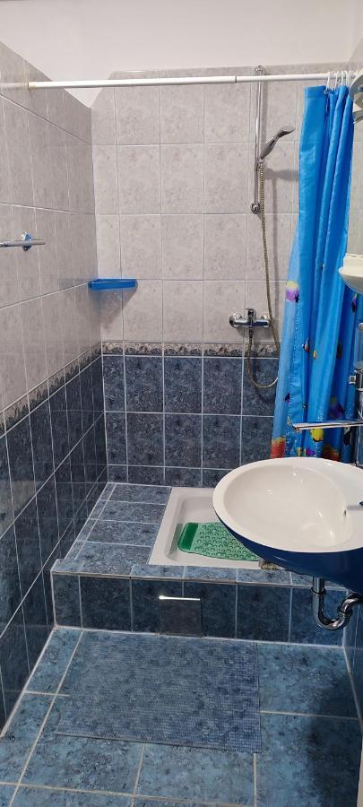 Apartments Vidos Dreznik Grad Ngoại thất bức ảnh
